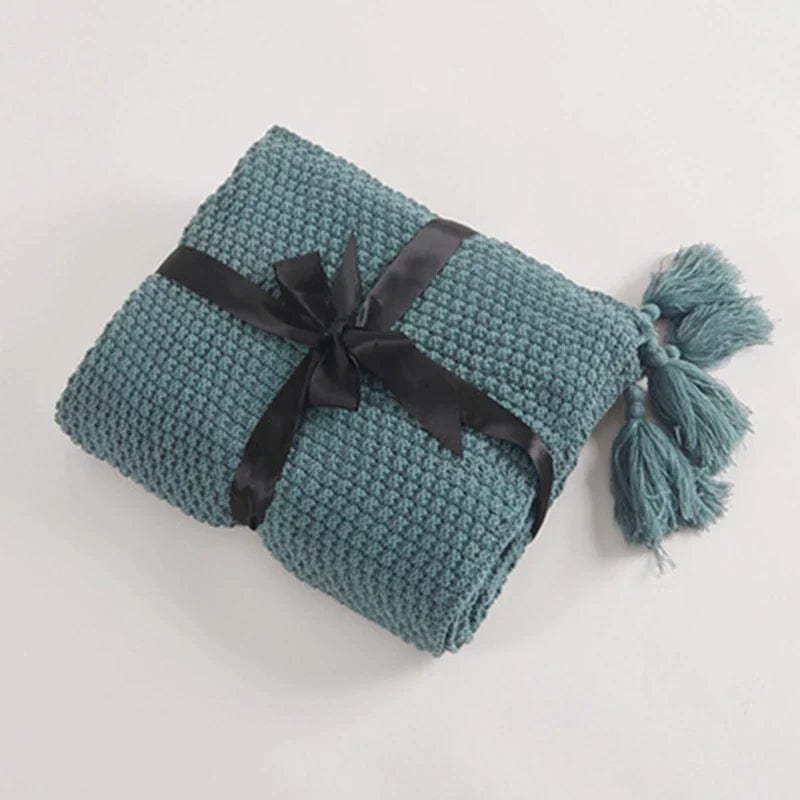 Pavoco Bettwäsche Hellgrün / 110x150cm Kuschelige Wolldecke für Unisex aus Schurwolle skandinavisches Design mit Quasten