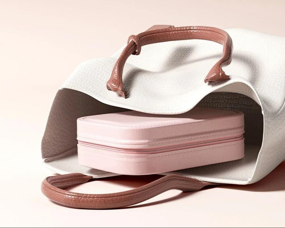 Pavoco Makeup-Organizer Stilvoller Kosmetik Organizer für Damen kompakt wasserdicht mit LED Spiegel