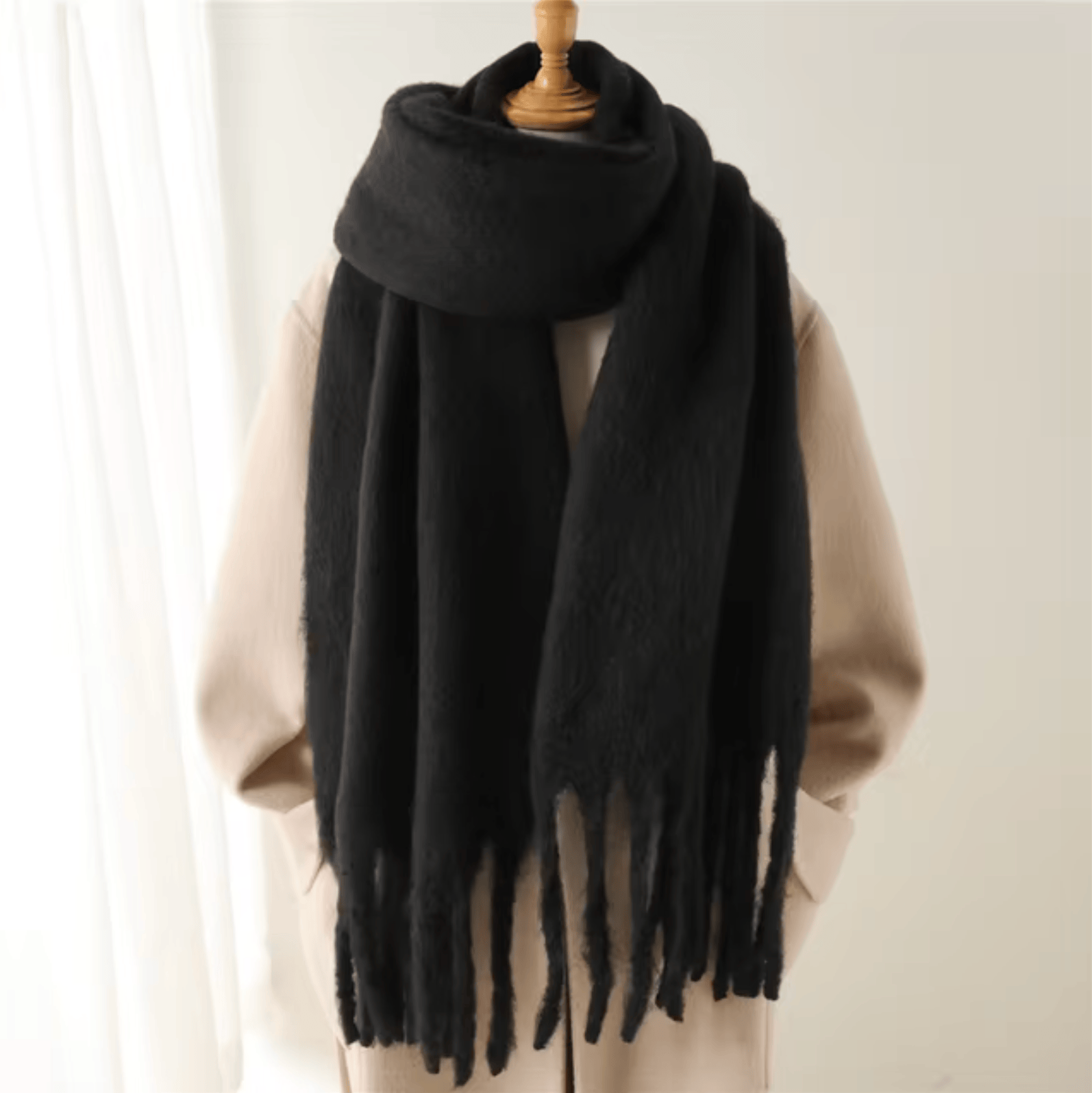 Pavoco Schals & Tücher Schwarz Eleganter Winterschal für Damen warm aus Pashmina vielseitig für Winter