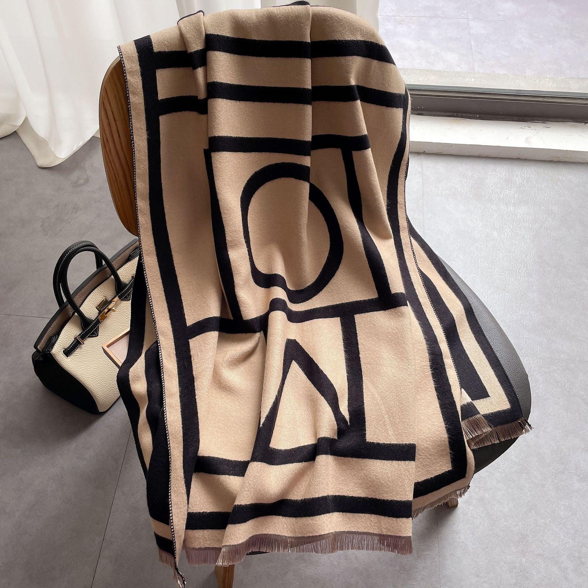 Pavoco Schals & Tücher Weicher Damenschal für Damen ganzjährig vielseitig elegant