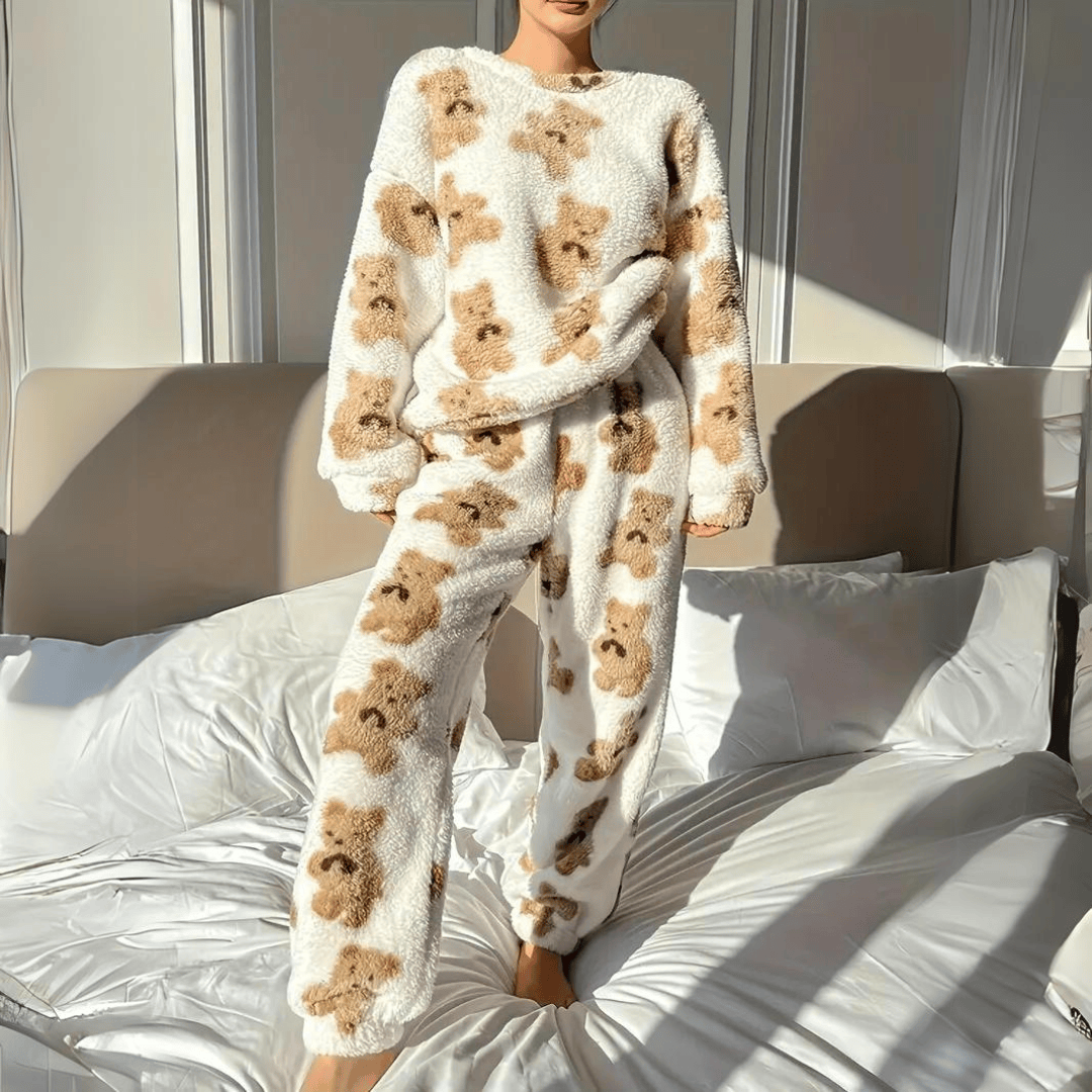 Pavoco Schlafanzüge M Samtweiches Pyjama Set für Damen mit Bären-Print gemütlich langarm Schlafanzug