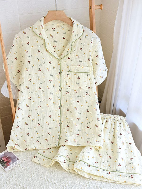 Pavoco Damenpyjamas Kurze Ärmel Merry / S Gemütliches Pyjama Set für Damen langarm mit Knopfleiste und floralem Design