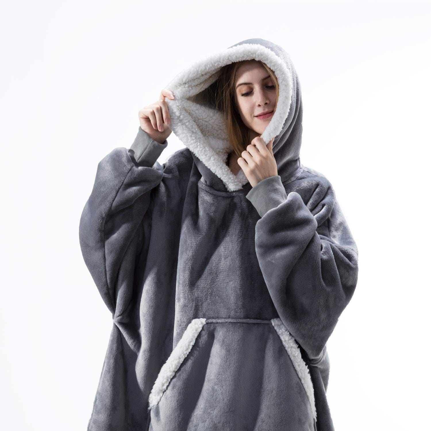 Pavoco Hoodies & Sweatshirts Grau Kuscheliger Hoodie für Unisex weich mit Kapuze und Taschen ideal für Zuhause