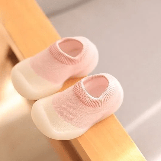 Pavoco Kinderschuhe Rosa / 18-19 Atmungsaktive Barefoot Turnschuhe für Kinder bequem leicht
