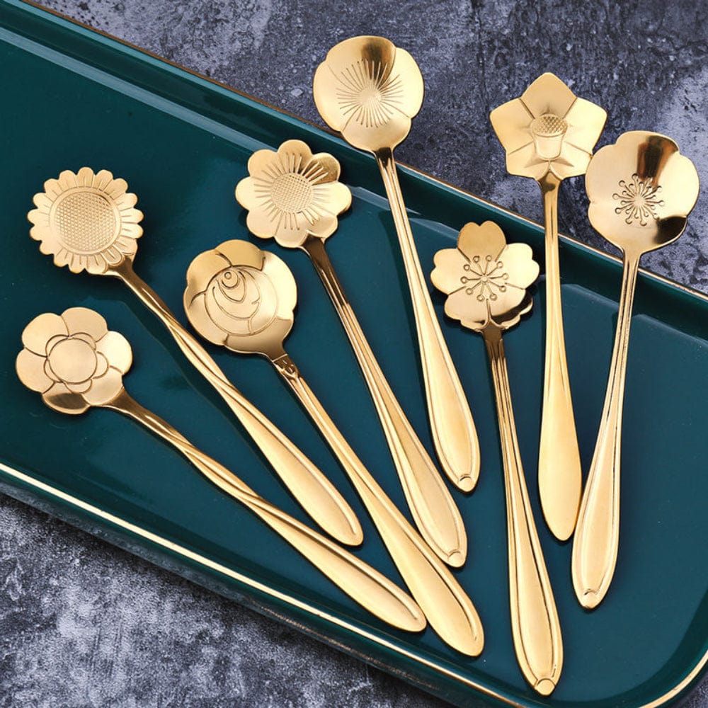 Pavoco Löffel Gold 8 Stück Elegante Teelöffel für Unisex Edelstahl einzigartig floral 8er Set