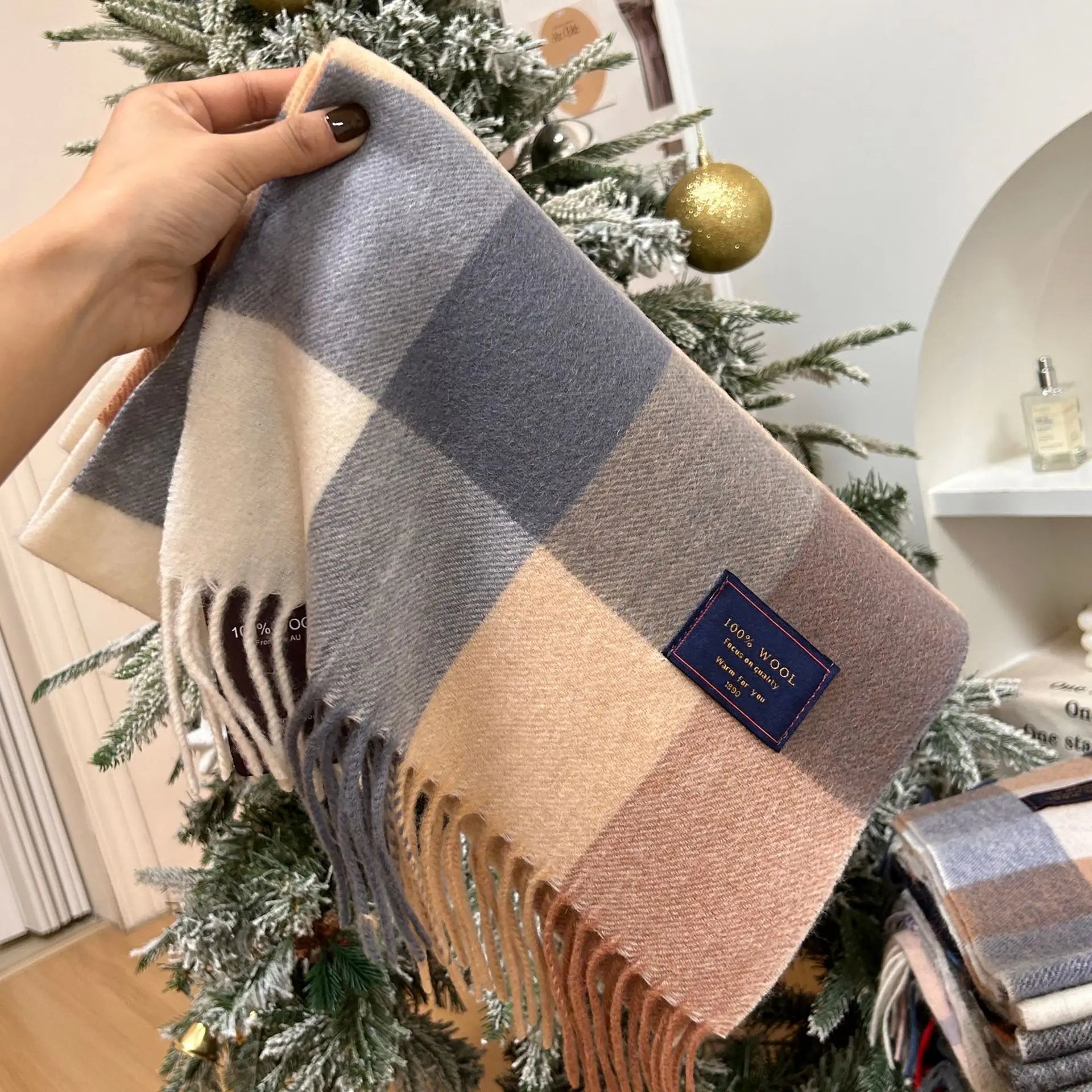 Pavoco Schals & Tücher 10 Eleganter Wollschal für Unisex warm vielseitig Winter aus 100 % Wolle