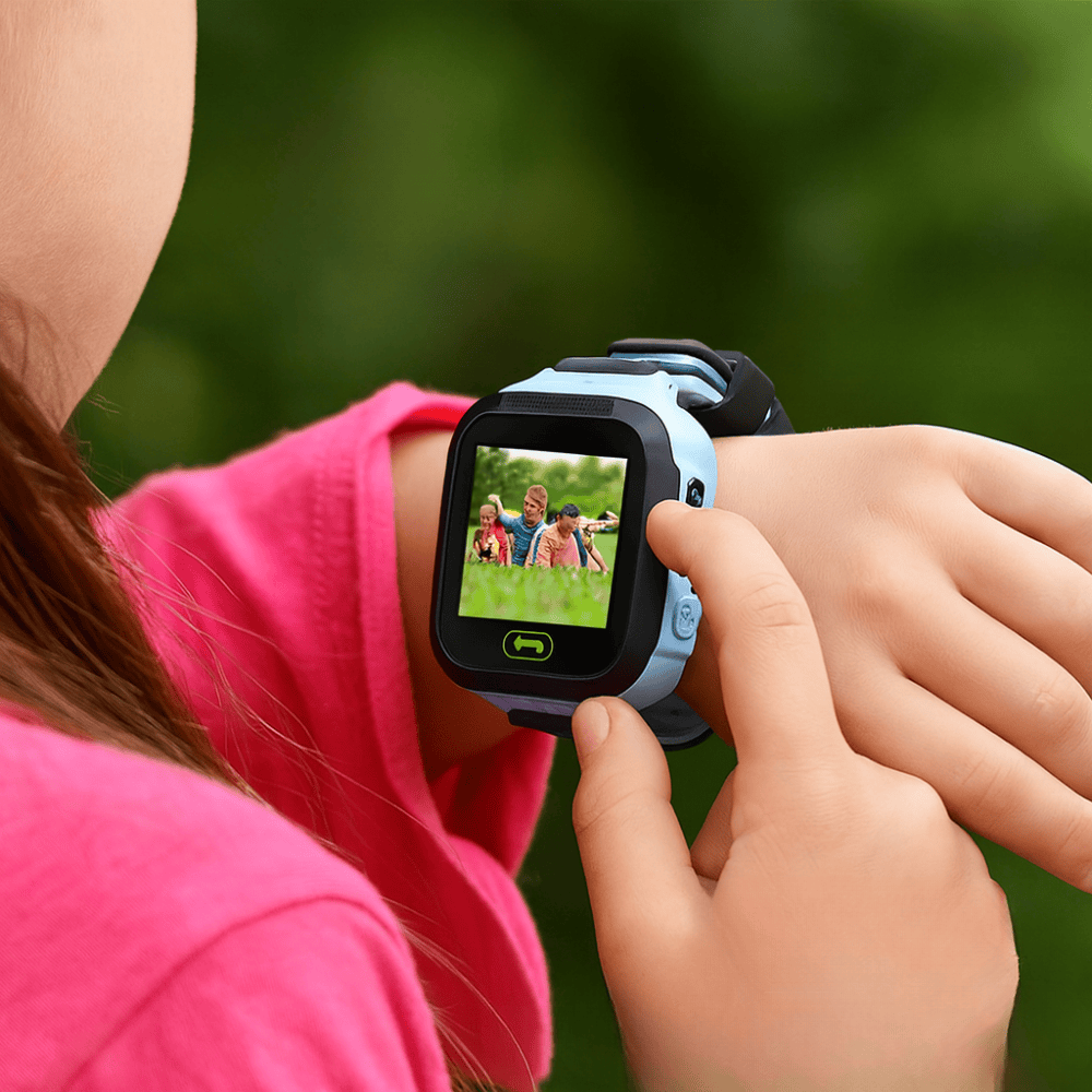 Pavoco Tragbare Technologie Bunte Smartwatch für Kinder mit GPS Kamera USB Aufladung kinderuhr zum telefonieren
