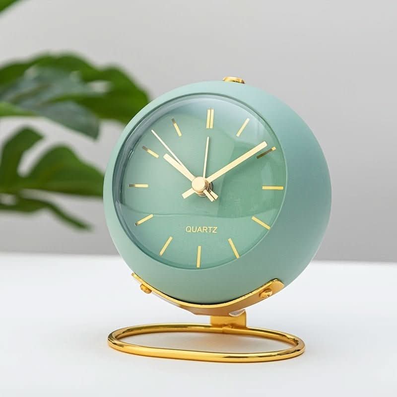 Pavoco Uhren Geräuschloser Retro Wecker für Unisex mit Nachtlampe Vintage Design kompakt